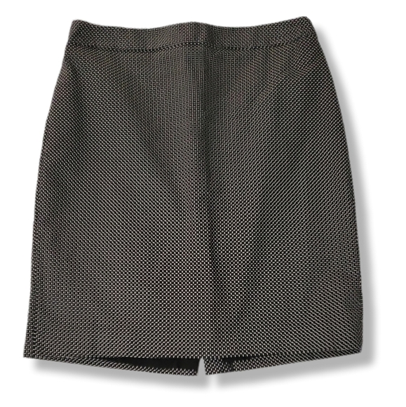 Liz Claiborne Chic Black and White Patterned Skirt - Picture 1 of 8